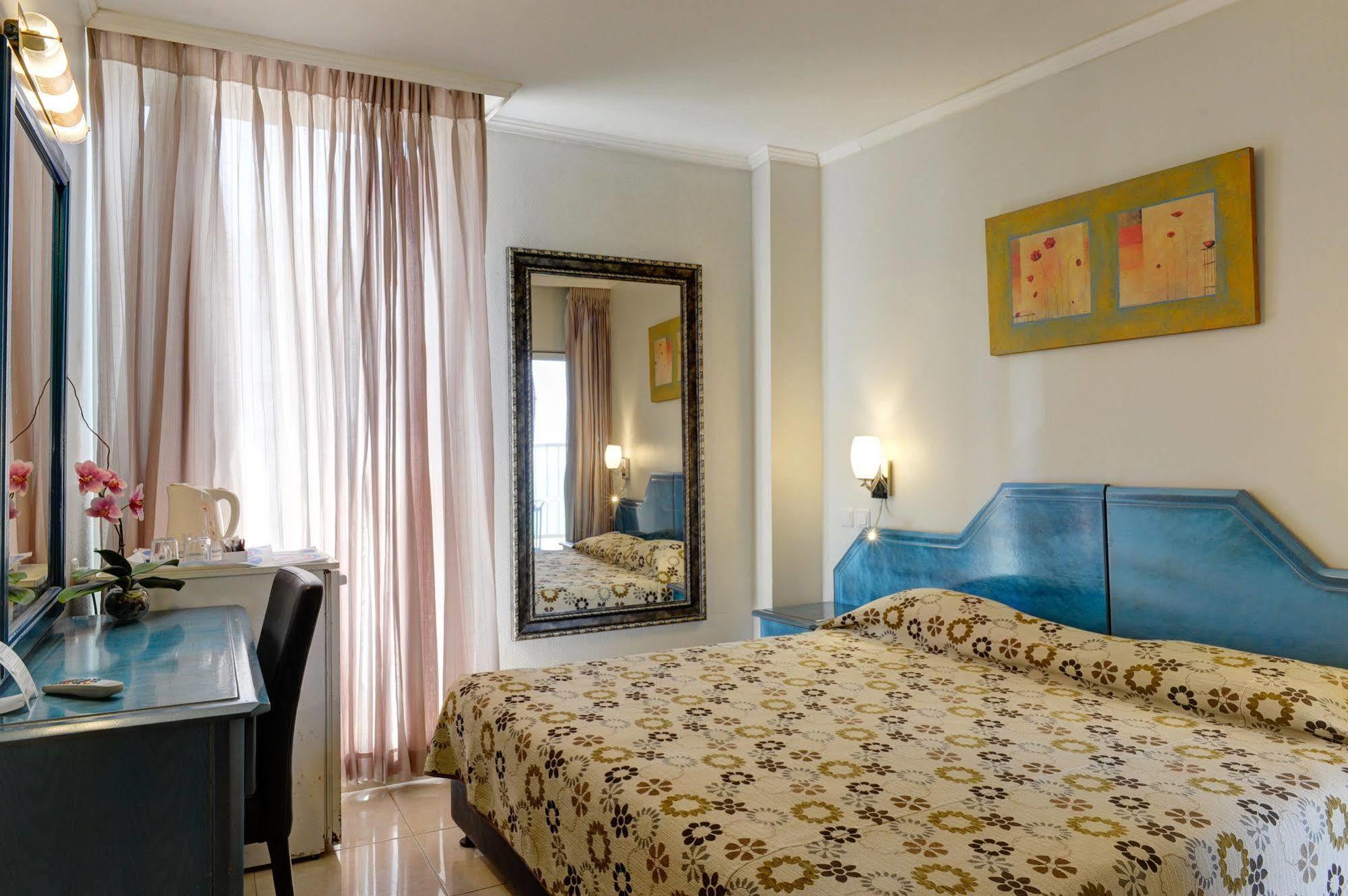 Residence Hotel Netanya Luaran gambar
